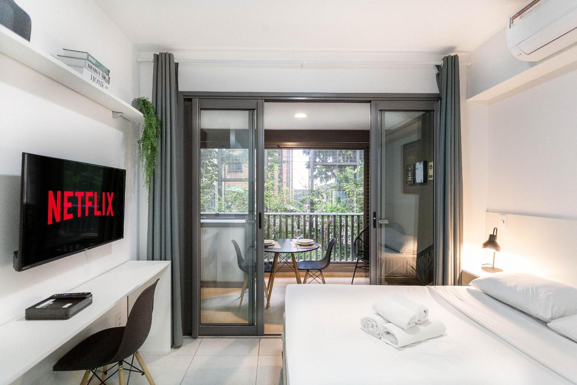 Hub Vila Madalena - Studios Por Temporada ساو باولو المظهر الخارجي الصورة